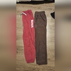 Bundle of 2 joggings